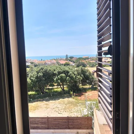 65 Seafront With Private Pool Вилла *