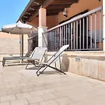 65 Seafront With Private Pool فيلة Villaggio Azzurro
