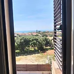 65 Seafront With Private Pool فيلة *
